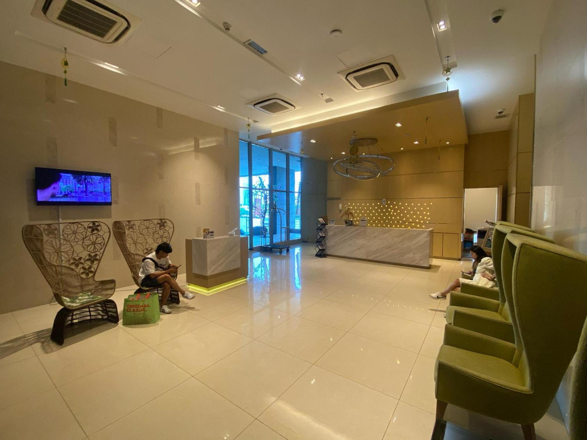 Skyfloat Infinity Hostel Kuala Lumpur Exterior foto